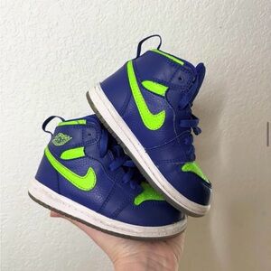 Nike Kids Blue and Neon Green High-Top Sneakers